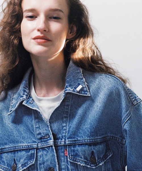 Levi's(リーバイス)の「Levi's/リーバイス 90S トラッカージャケット SPECIALIZED BY SHINZONE(デニムジャケット・レディース・インディゴブルー・XS/S/M/L)」の9枚目の写真