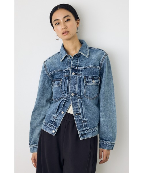 AZUL by moussy(アズールバイマウジー)の「【セットアップ対応】AZUL DENIM タイトフィットデニムジャケット(デニムジャケット・レディース・ワンウォッシュ/ブラウン/ブルー・MEDIUM/SMALL)」の2枚目の写真