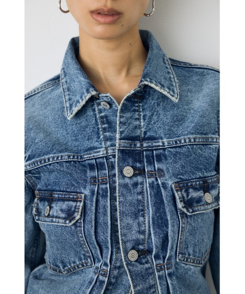 AZUL by moussy(アズールバイマウジー)の「【セットアップ対応】AZUL DENIM タイトフィットデニムジャケット(デニムジャケット・レディース・ワンウォッシュ/ブラウン/ブルー・MEDIUM/SMALL)」の7枚目の写真