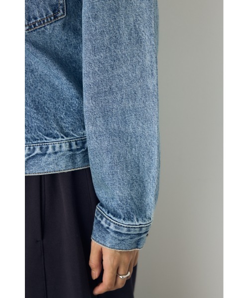 AZUL by moussy(アズールバイマウジー)の「【セットアップ対応】AZUL DENIM タイトフィットデニムジャケット(デニムジャケット・レディース・ワンウォッシュ/ブラウン/ブルー・MEDIUM/SMALL)」の11枚目の写真