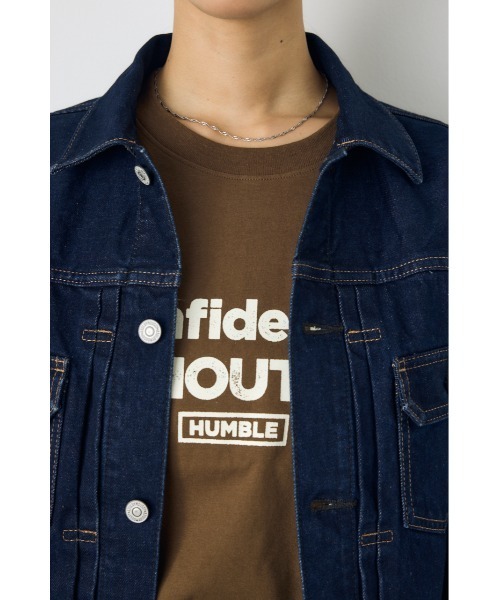 AZUL by moussy(アズールバイマウジー)の「【セットアップ対応】AZUL DENIM タイトフィットデニムジャケット(デニムジャケット・レディース・ワンウォッシュ/ブラウン/ブルー・MEDIUM/SMALL)」の20枚目の写真