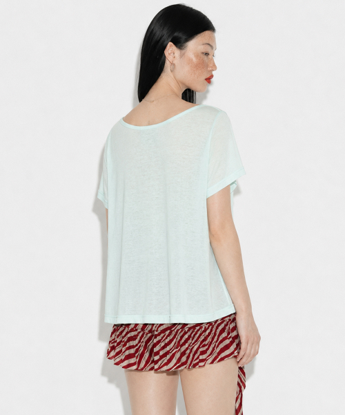 SETSETSET(セットセットセット)の「ゴールドフィッシュフレアTシャツ(Tシャツ/カットソー・レディース・その他・ONE SIZE)」の6枚目の写真