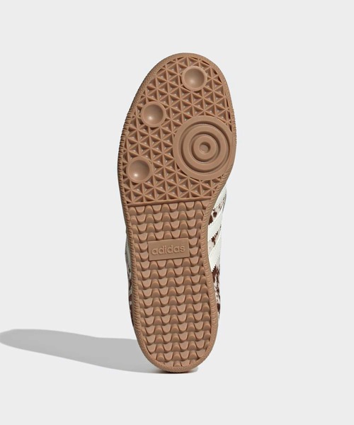 adidas(アディダス)の「サンバ LT / SAMBA LT / アディダスオリジナルス adidas Originals(スニーカー・レディース・ホワイト・22.0cm/22.5cm/23.0cm/23.5cm/24.0cm/24.5cm/25.0cm/25.5cm/26.0cm/26.5cm/27.0cm/27.5cm/28.0cm/28.5cm/29.0cm/29.5cm/30.0cm)」の3枚目の写真