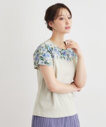 【接触冷感/洗える/コットン100%】ロミリー柄 デコルテプリントTシャツ