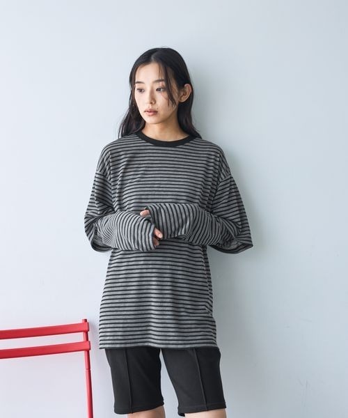JEANASIS(ジーナシス)の「ソデレイヤードボーダーロンTEE/1067540(Tシャツ/カットソー・レディース・ブラック系その他/ブルー系その他/イエロー系その他・FREE)」の16枚目の写真