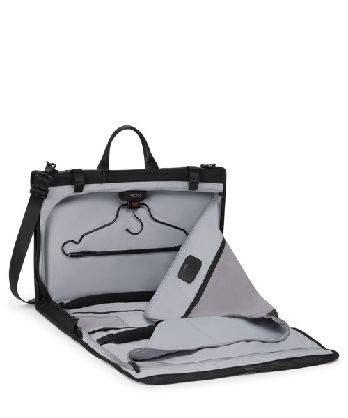 TUMI（トゥミ）の「TUMI ALPHA（アルファ） トライフォールド・ガーメント・バッグ（スーツケース/キャリーバッグ・メンズ・ブラック・FREE）」の4枚目の写真