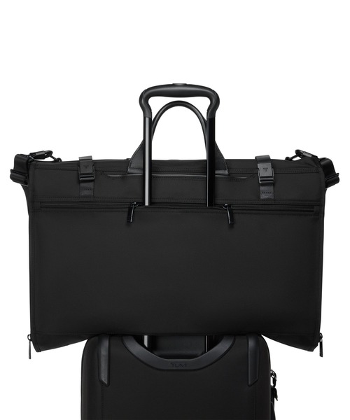 TUMI（トゥミ）の「TUMI ALPHA（アルファ） トライフォールド・ガーメント・バッグ（スーツケース/キャリーバッグ・メンズ・ブラック・FREE）」の9枚目の写真