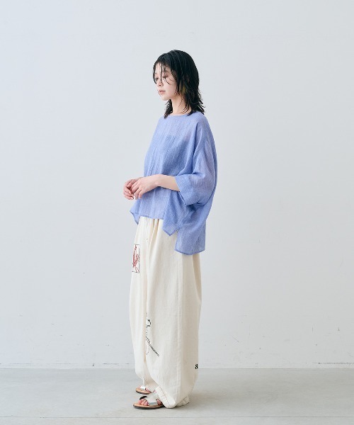 MEDE19F(メデジュウキュウ)の「MEDE19F シングルガーゼドルマントップス(その他トップス・レディース・レッド/ブルー/ブラック・M/L/LL)」の9枚目の写真