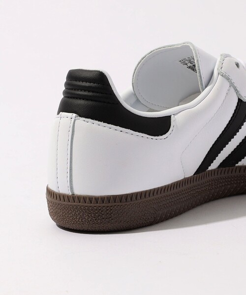 adidas(アディダス)の「adidas Originals SAMBA OG スニーカー(スニーカー・レディース・ホワイト系その他・23/24/25)」の2枚目の写真