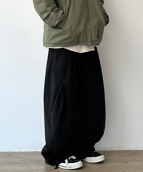 WESTBOY(ウエストボーイ)の「Y2K バルーンシルエット 軍パン ミリタリーカーゴパンツ WO26W7PT11(その他パンツ・メンズ・グリーン/ブラウン/ブラック・L/M/XL)」の1枚目の写真