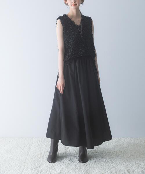 URBAN RESEARCH ROSSO WOMEN（アーバンリサーチ　ロッソ）の「『WEB限定』ベルテッドタックギャザーフレアスカート（スカート・レディース・ブラック/グレー系その他・FREE）」の12枚目の写真