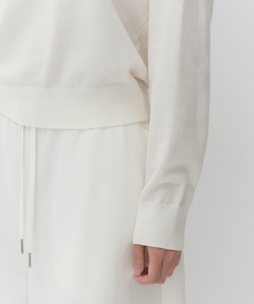 MUSINSA STANDARD WOMAN（ムシンサスタンダードウーマン）の「ウィメンズエッセンシャルスcoopネックニット[アイボリー]（ニット/セーター・レディース・その他・X-SMALL/SMALL/MEDIUM/LARGE）」の5枚目の写真