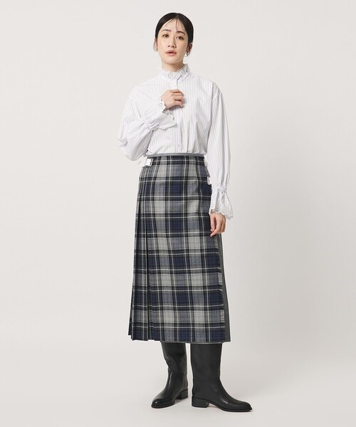UNITED ARROWS(ユナイテッドアローズ)の「エンブロイダリー スタンドフリル シャツ(シャツ/ブラウス・レディース・その他7/オフホワイト/その他1・FREE)」の12枚目の写真