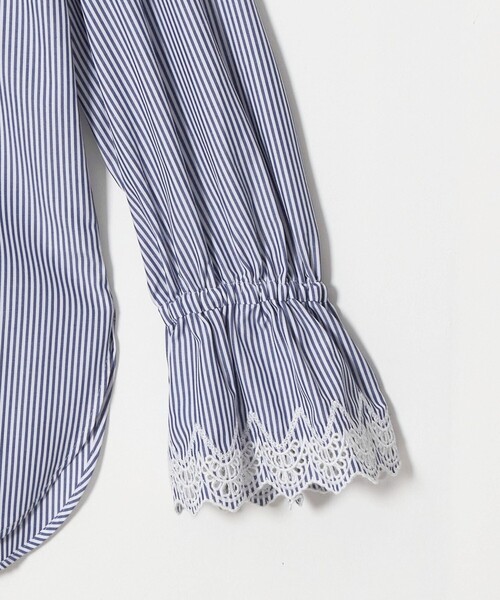 UNITED ARROWS(ユナイテッドアローズ)の「エンブロイダリー スタンドフリル シャツ(シャツ/ブラウス・レディース・その他7/オフホワイト/その他1・FREE)」の19枚目の写真