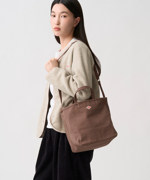 DANTON(ダントン)の「ORSAY MOYEN - Cotton Canvas 2-Way Bag(トートバッグ・レディース・ブラウン/アイボリー/レッド/ブルー/ブラック・-)」の8枚目の写真