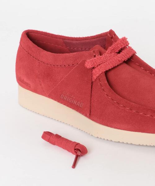 Clarks（クラークス）の「CLARKS　WALLABEE LITE（その他シューズ・レディース・ブラック/レッド・5/5.5/4.5）」の3枚目の写真