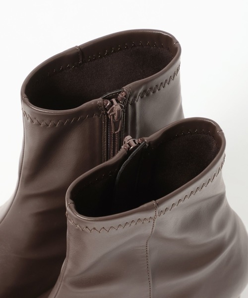 Andemiu（アンデミュウ）の「ストレッチショートブーツ/1063783（ブーツ・レディース・ブラック/ブラウン・MEDIUM/LARGE）」の12枚目の写真