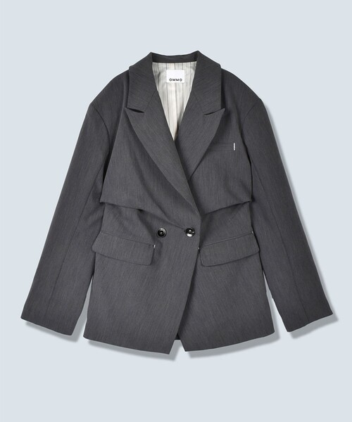 OMMO(オーエムエムオー)の「【OMMO(オーエムエムオー)】TUCK DETAIL JACKET/タックディティールジャケット(テーラードジャケット・レディース・ブラック/グレー・36/38)」の1枚目の写真