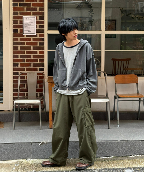 SIGNATURE（シグネチャ）の「ハーフバンディングカーブドカーゴパンツ[カーキ]（その他パンツ・レディース・その他・MEDIUM/LARGE）」の2枚目の写真