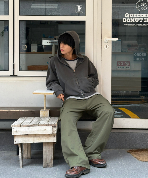 SIGNATURE（シグネチャ）の「ハーフバンディングカーブドカーゴパンツ[カーキ]（その他パンツ・レディース・その他・MEDIUM/LARGE）」の4枚目の写真