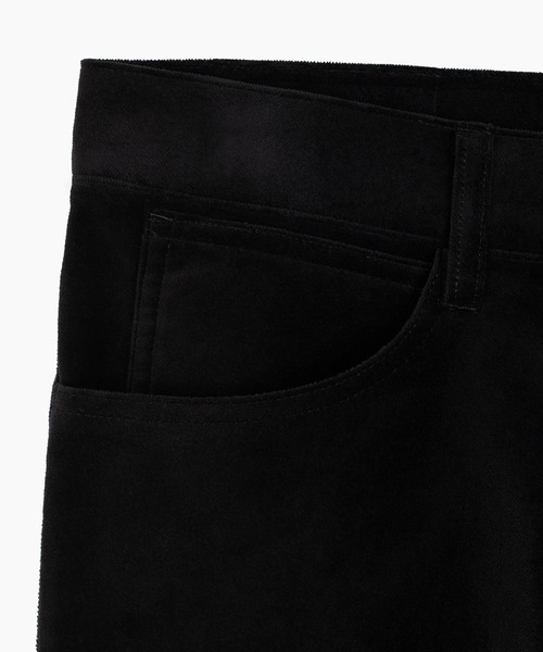 LAD MUSICIAN(ラッドミュージシャン)の「COTTON VELVETEEN FLARE PANTS(その他パンツ・メンズ・ブラック・46/44/42)」の7枚目の写真