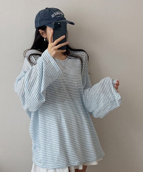 VIVID LADY(ビビッドレディー)の「ボーダー柄 Vネック ロンT(Tシャツ/カットソー・レディース・ライトブルー/ブラック・FREE)」の3枚目の写真