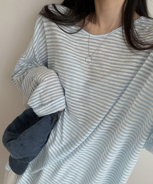 VIVID LADY(ビビッドレディー)の「ボーダー柄 Vネック ロンT(Tシャツ/カットソー・レディース・ライトブルー/ブラック・FREE)」の6枚目の写真