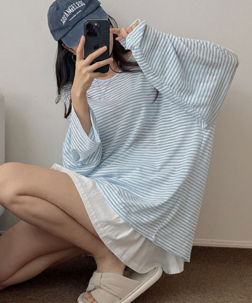 VIVID LADY(ビビッドレディー)の「ボーダー柄 Vネック ロンT(Tシャツ/カットソー・レディース・ライトブルー/ブラック・FREE)」の9枚目の写真