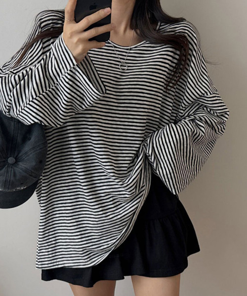 VIVID LADY(ビビッドレディー)の「ボーダー柄 Vネック ロンT(Tシャツ/カットソー・レディース・ライトブルー/ブラック・FREE)」の11枚目の写真