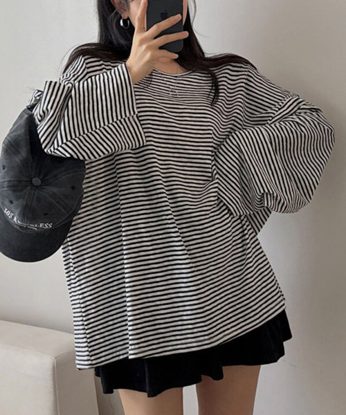 VIVID LADY(ビビッドレディー)の「ボーダー柄 Vネック ロンT(Tシャツ/カットソー・レディース・ライトブルー/ブラック・FREE)」の14枚目の写真