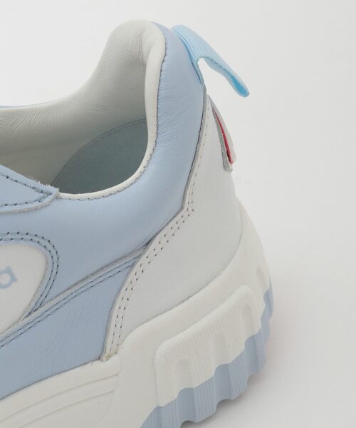 SOFFITTO(ソフィット)の「【Casablanca/カサブランカ】White & Powder Blue Court Sneaker APF24-SNK-017-02(スニーカー・レディース・サックスブルー・5)」の6枚目の写真