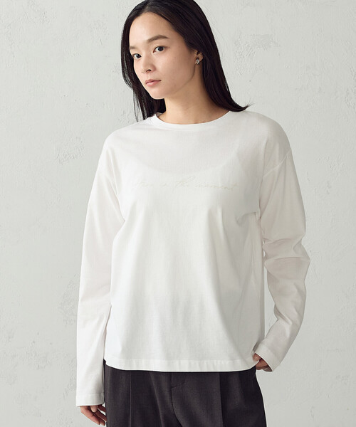 COMME CA ISM(コムサイズム)の「ロゴロンT(Tシャツ/カットソー・レディース・ブラック/ホワイト・M/L)」の1枚目の写真