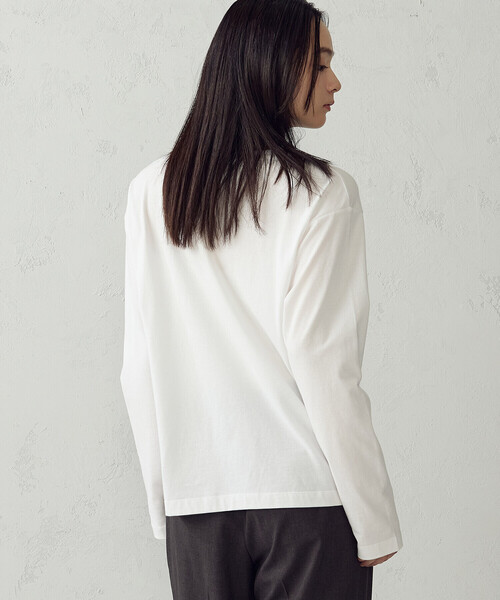 COMME CA ISM(コムサイズム)の「ロゴロンT(Tシャツ/カットソー・レディース・ブラック/ホワイト・M/L)」の4枚目の写真