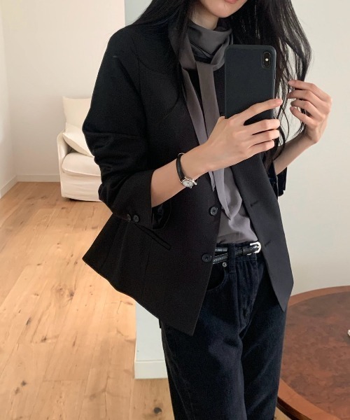 Aelina(エリナ)の「ノーカラーウエスト絞りシングルブレストジャケット(ノーカラージャケット・レディース・ブラック/ブラウン/オフホワイト・FREE)」の11枚目の写真