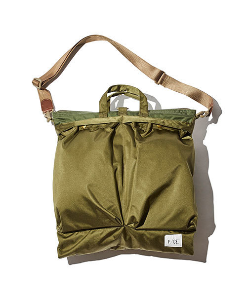 F/CE.（エフシーイー）「SATIN 3WAY HELMET Bag」 F/CE. （エフシーイー）の「F/CE. SATIN 3WAY HELMET / エフシー