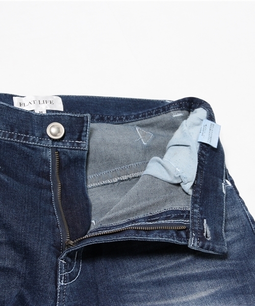 FLAT LIFE（フラットライフ）の「ホワイトステッチテーパードデニムパンツ（デニムパンツ・メンズ・ライトブルー/ブルー・MEDIUM/SMALL/LARGE）」の10枚目の写真