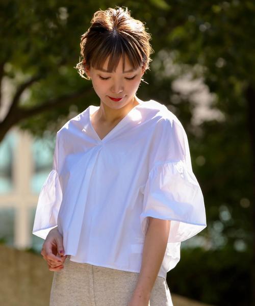 Another Edition(アナザーエディション)の「バックツイストブラウス ◆(シャツ/ブラウス・レディース・オフホワイト/ライラック・フリー)」の14枚目の写真