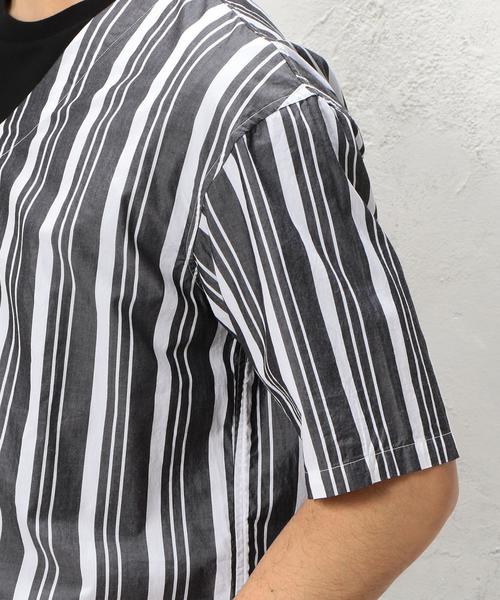 green label relaxing（グリーンレーベルリラクシング）の「SC 110/2/ストライプ V/ネック プルオーバーシャツ 5分袖 ◆（シャツ/ブラウス・メンズ・ブラック/ベージュ・LARGE/MEDIUM/SMALL）」の16枚目の写真