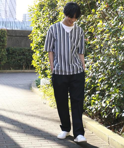 green label relaxing（グリーンレーベルリラクシング）の「SC 110/2/ストライプ V/ネック プルオーバーシャツ 5分袖 ◆（シャツ/ブラウス・メンズ・ブラック/ベージュ・LARGE/MEDIUM/SMALL）」の10枚目の写真