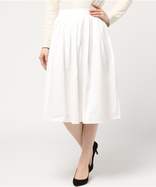 KOBE LETTUCE（コウベレタス）の「ウエストゴム☆ミディアム丈タックフレアスカート（スカート・レディース・ベージュ/ブルー/レッド/サックスブルー/ピンクベージュ/オフホワイト/ブラック/グリーン/ラベンダー/カーキ/イエロー/ネイビー/マスタード/モスグリーン/ボルドー/グリーン系その他/ブルー系その他/ブラック系その他/レッド系その他/パープル系その他/ホワイト系その他/イエロー系その他/ブルー系その他2/レッド系その他2/ピンク系その他/グリーン系その他2・FREE）」の2枚目の写真