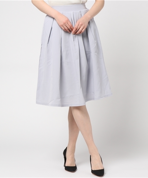 KOBE LETTUCE（コウベレタス）の「ウエストゴム☆ミディアム丈タックフレアスカート（スカート・レディース・ベージュ/ブルー/レッド/サックスブルー/ピンクベージュ/オフホワイト/ブラック/グリーン/ラベンダー/カーキ/イエロー/ネイビー/マスタード/モスグリーン/ボルドー/グリーン系その他/ブルー系その他/ブラック系その他/レッド系その他/パープル系その他/ホワイト系その他/イエロー系その他/ブルー系その他2/レッド系その他2/ピンク系その他/グリーン系その他2・FREE）」の12枚目の写真