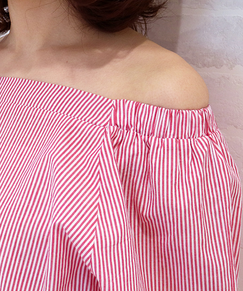 N.（N. Natural Beauty Basic）（エヌエヌナチュラルビューティーベーシック）の「◆オフショルコットンリボンスリーブブラウス（シャツ/ブラウス・レディース・レッド系その他/ブルー系その他・MEDIUM）」の3枚目の写真