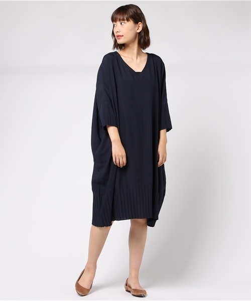 mizuiroind（ミズイロインド）の「裾プリーツワイドワンピース