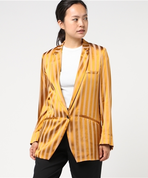 forte_forte（フォルテフォルテ）の「forteforte(フォルテフォルテ) ストライプジャケット（テーラードジャケット・レディース・ゴールド・0/1）」の2枚目の写真