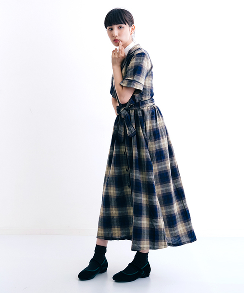 MERLOT（メルロー）の「シャドウチェック柄シャツワンピース1179（シャツワンピース・レディース・ネイビー/レッド/グリーン・FREE）」の6枚目の写真
