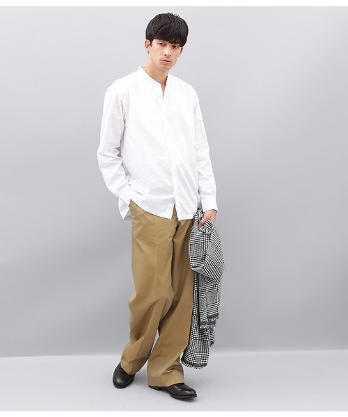 ADAM ET ROPE'(アダムエロペ)の「ワイドスラックス(スラックス・メンズ・ベージュ/ネイビー・M/L)」の4枚目の写真