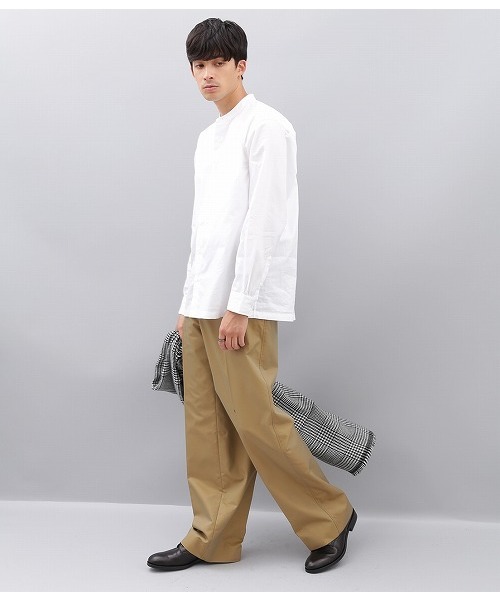 ADAM ET ROPE'(アダムエロペ)の「ワイドスラックス(スラックス・メンズ・ベージュ/ネイビー・M/L)」の14枚目の写真