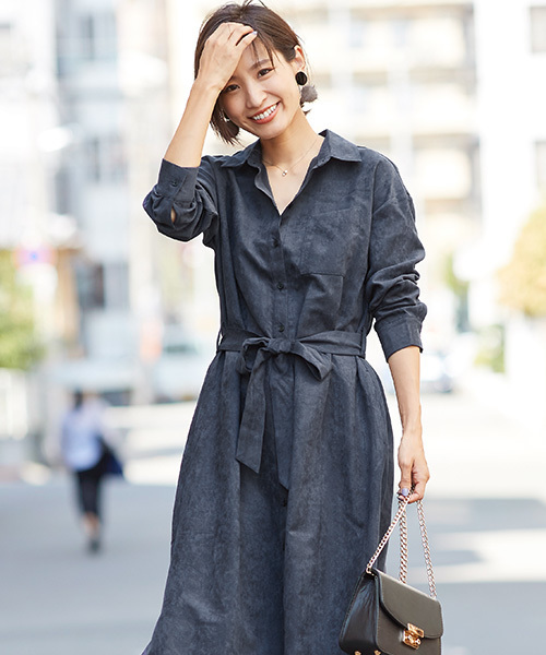 Pierrot(ピエロ)の「スエードタッチ 2wayロングシャツワンピース(シャツワンピース・レディース・ネイビー/ブラウン/カーキ/オレンジ系その他/グレイッシュベージュ/レンガ・L/M)」の5枚目の写真