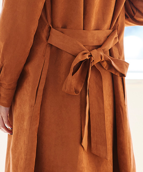 Pierrot(ピエロ)の「スエードタッチ 2wayロングシャツワンピース(シャツワンピース・レディース・ネイビー/ブラウン/カーキ/オレンジ系その他/グレイッシュベージュ/レンガ・L/M)」の19枚目の写真