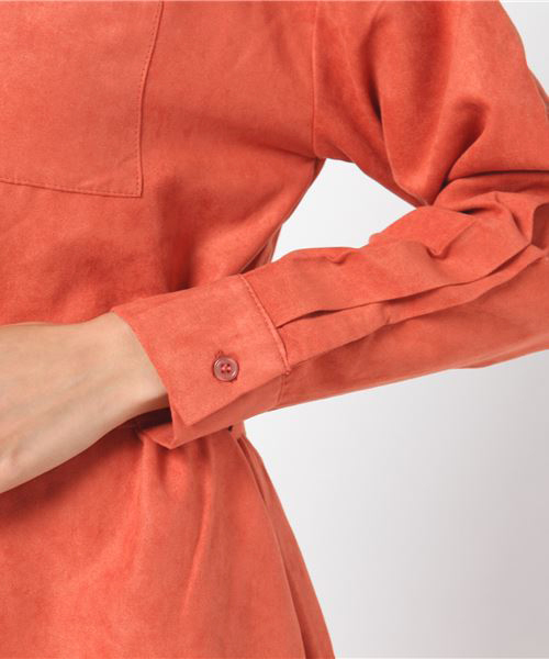 Pierrot(ピエロ)の「スエードタッチ 2wayロングシャツワンピース(シャツワンピース・レディース・ネイビー/ブラウン/カーキ/オレンジ系その他/グレイッシュベージュ/レンガ・L/M)」の10枚目の写真